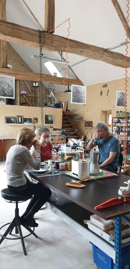 Chambre D'Hotes Chez Artiste Verrier, La Perriere - Perche Exteriör bild
